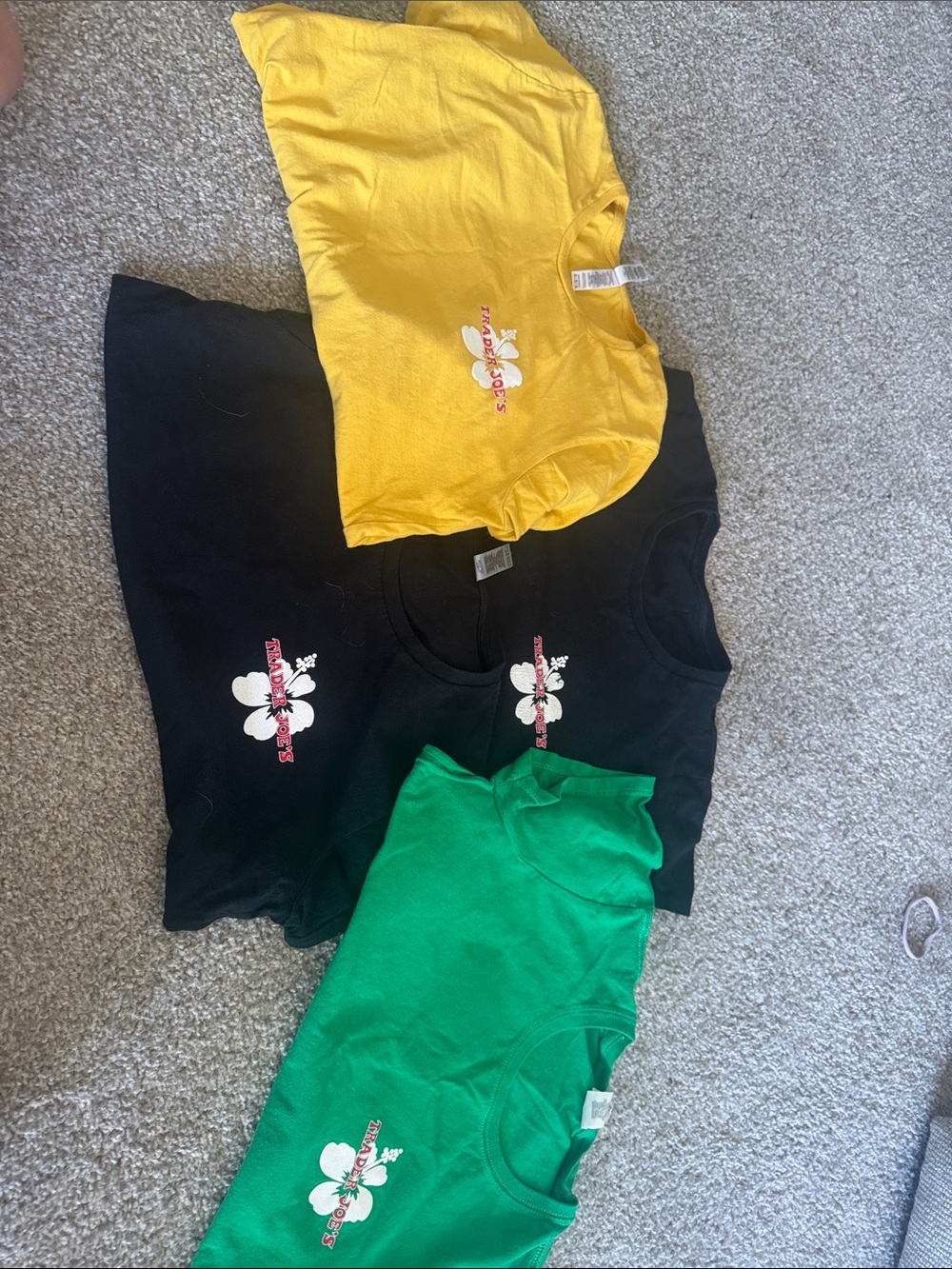 Trader Joe's Wahine Medium Tees 4-pack - Black & Classic Colors Set